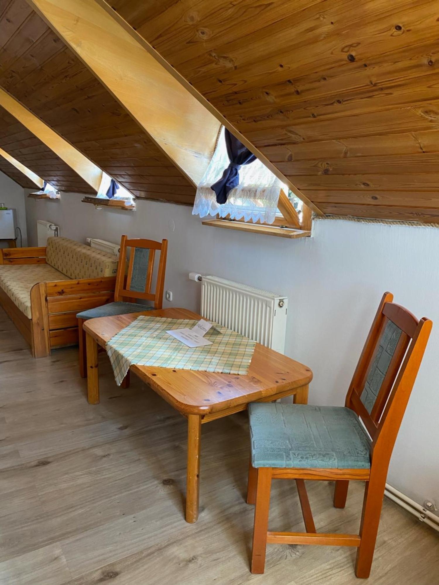 Bed & Breakfast Katalinkert Panzio Gyor